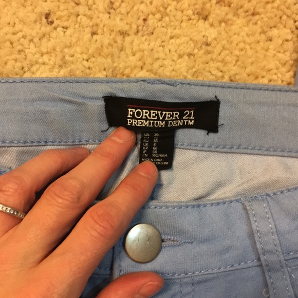 Like new Forever 21 jeans - Picture 8 of 8